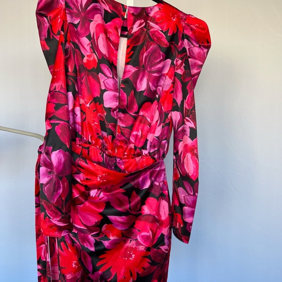 Revolve N.B.D Levigne Mini Dress Dark Floral print size SMALL - Picture 12 of 14